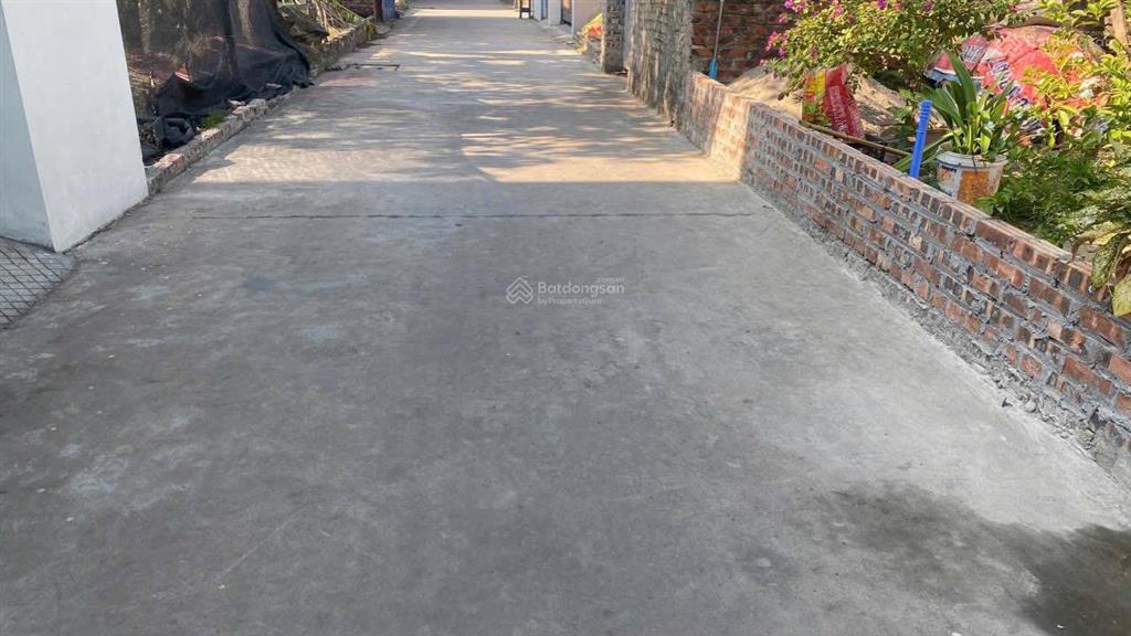 Bán 100 m đất lạc tài mai đình sóc sơn mt5m hâu 5m đường rộng 5 m phun thổ cư chính chủ tên tôi