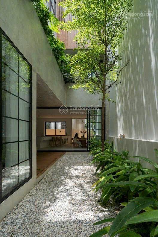 Bán nhà phố 112.50m2 xây dựng 1 trệt 3 lầu  dự án vinhomes green city long an. giá từ 7.2 tỷ/căn