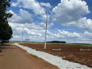 Cần bán lô đất 6382m2 ở đpbp 450tr shr pháp lí rõ ràng dân đông gần chợ tiện ích. 0325 030 ***(vy)