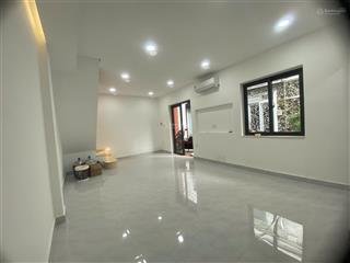 Bán nhà hxh lê quang định,p11,bt. dt 7.3x5.5m, nhà mới. giá 5tỷ 600