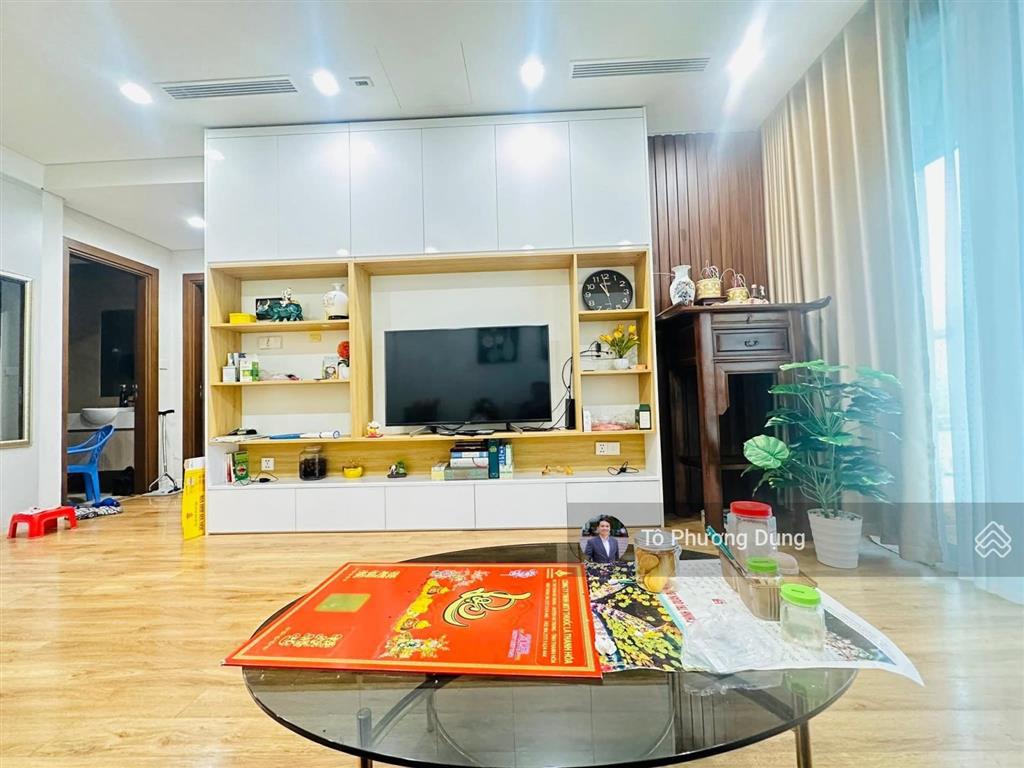 Bán căn hộ the legend 109 nguyễn tuân  dt 73m2  2 ngủ 2 wc  full nt  giá 9,x tỷ   0844 866 ***