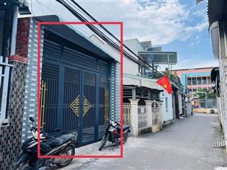 Cần bán căn nhà bên hông trường long bình  kp5  p. long bình