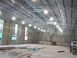 Cho thuê xưởng 600m2, giá 30 triệu/th đường hoàng hữu nam, thủ đức