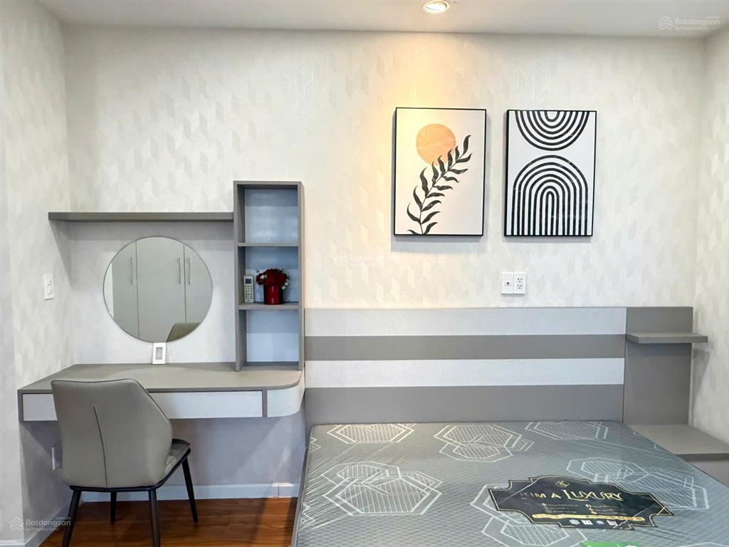 Căn góc 72,8m2, 2pn + 1  2wc giá yêu thương 2 tỷ 750 phú đông 5, t9/2027 nhận nhà, đang tầng 19