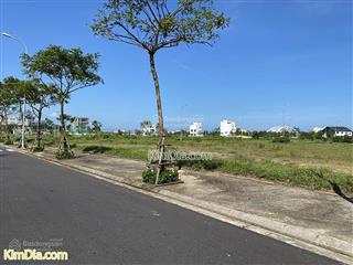 Bán gấp lô đất 2 mặt tiền trước sau đường 7m5 khu t3 đẹp nhất khu vực fpt đà nẵng