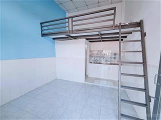 Phòng mới đẹp gần ngã 4 thủ đức, khu cnc, 20m2 có gác, vị trí tiện lợi