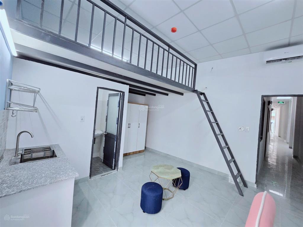 Phòng đầy đủ nội thất, mới xây ngay phạm văn đồng, 30m2 rộng rãi