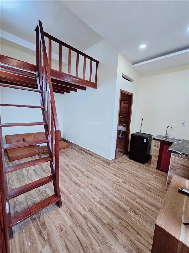 Ngay ngã 4 thủ đức, lê văn việt, phòng full nội thất rộng rãi, an ninh