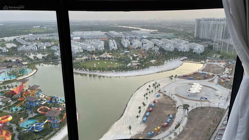 Căn hộ be 2, dt 80m2, giá 4,9 tỷ the beverly, view công viên 36 hecta, hướng đông nam