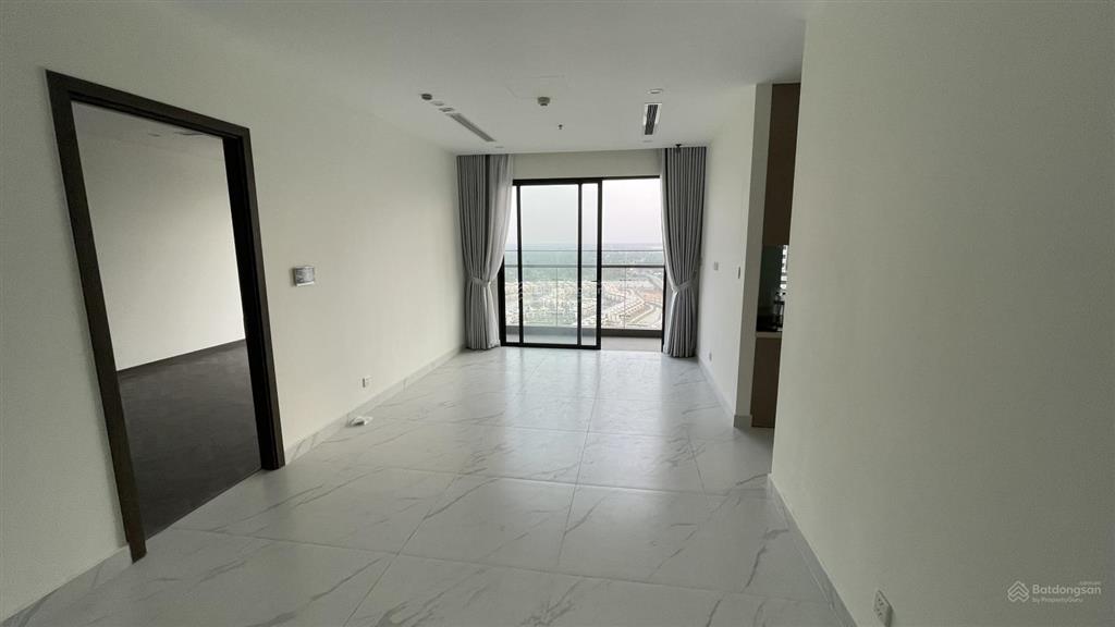 Căn hộ be 2, dt 80m2, giá 4,9 tỷ the beverly, view công viên 36 hecta, hướng đông nam