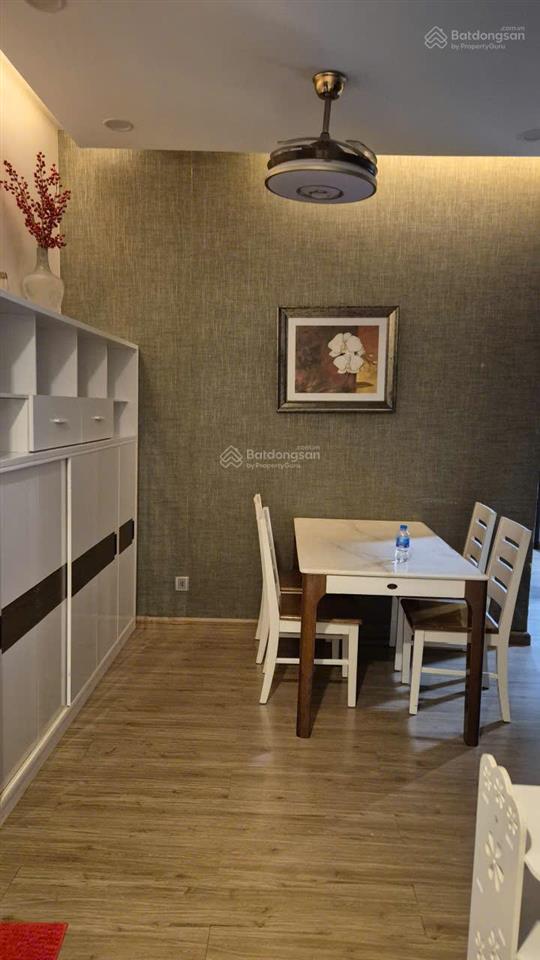 Bán nhanh căn hộ chung cư phú mỹ vạn phát hưng 2pn 90m giá bán 5.3 tỷ, full nội thất,  tươi