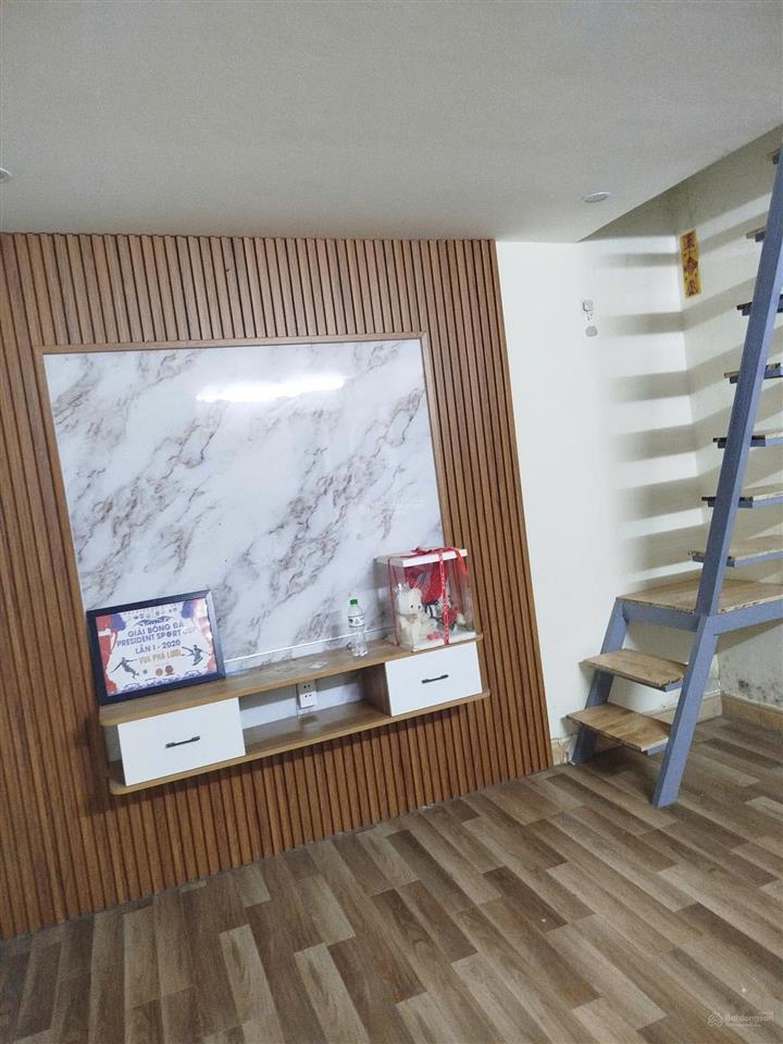 Nhà ngõ 467 lĩnh nam hoàng mai hn, dt 22m2 x2 tầng, khu dân cư đông, ngõ đẹp thoáng mt 4m giá 2tỷ