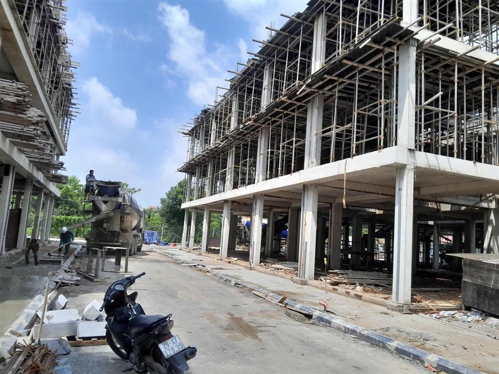 Bán nhà liền kề, dự án trằm sen, sở hữu lâu dài, 75m2, 5 tầng xây thô, đường 12m, gần ccn, ql21b