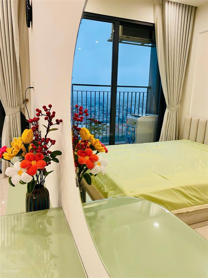 Chính chủ cần bán căn studio 32m2 tại vinhomes smart city, full nội thất, 2,91 tỷ