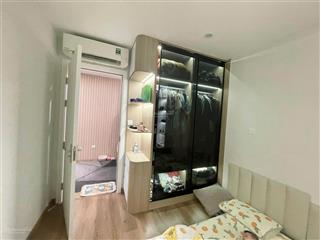 Chính chủ cần bán căn 1 ngủ cộng 43m2 tại vinhomes smart city full nội thất 2,8 tỷ