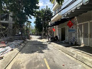 Cần bán nhà cấp 4 đẹp đường tân thái 5  gần bãi tắm mân thái  sơn trà  dt  74 m2 ( ngang 5m )