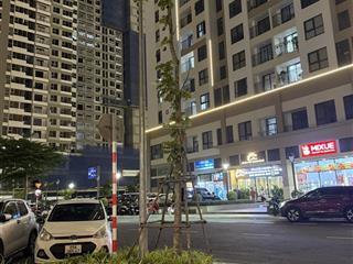 Chính chủ cần bán căn hộ cao cấp fpt plaza 2  view biển đẹp tuyệt vời, nhìn thẳng núi ngũ hành sơn