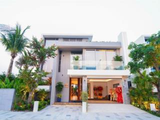 Bán căn góc 2 mặt tiền siêu đẹp, full nội thất chất lượng 5*
