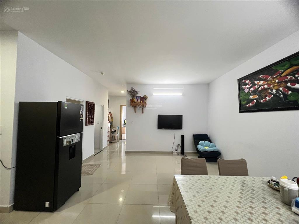 Hiếm bán căn 2 phòng ngủ oriental 685 âu cơ tân phú sẵn hợp đồng thuê