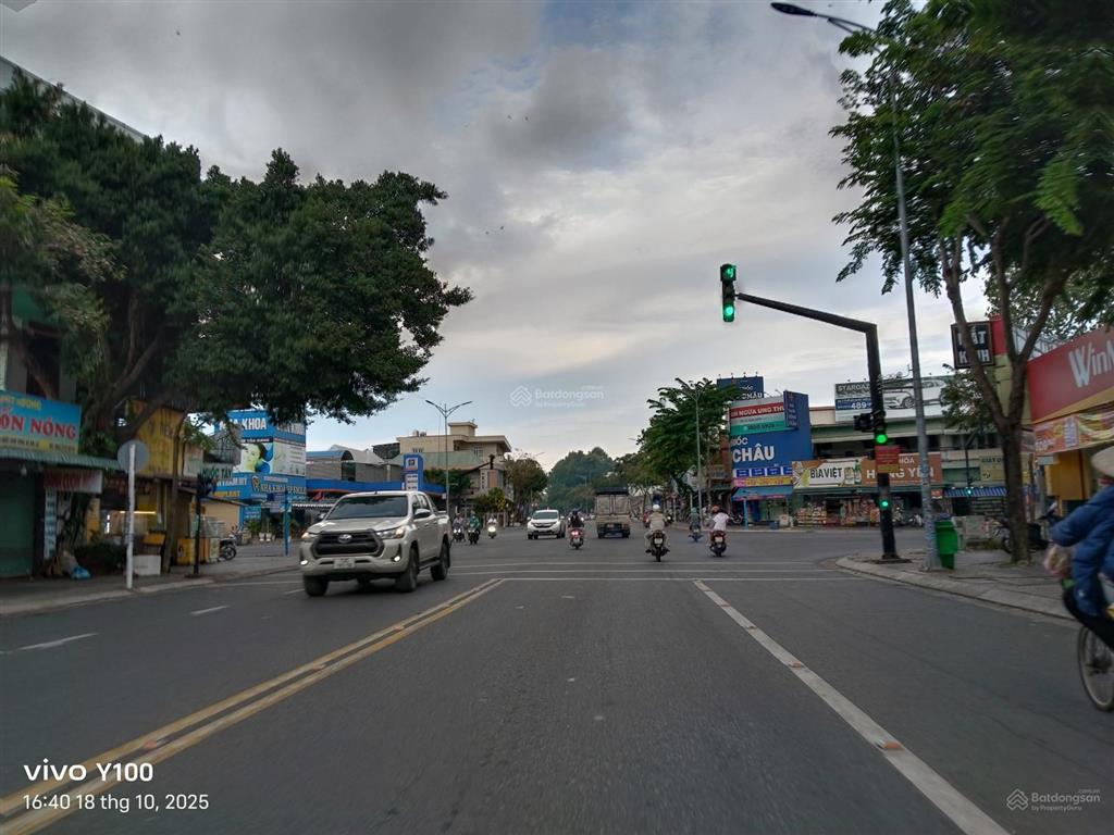 Bán nhà mặt phố trần hưng đạo, 8,9 tỷ, 124 m2, giá ưu đãi, nhiều tiện ích