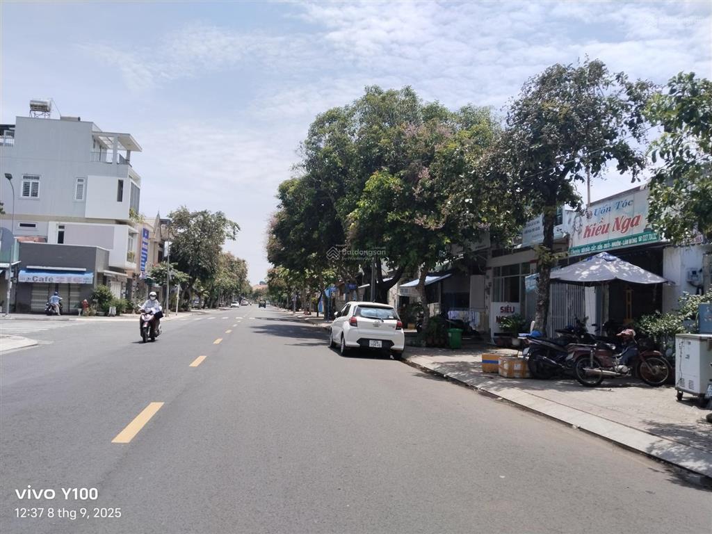 Bán nhà mặt phố trần hưng đạo, 8,9 tỷ, 124 m2, giá ưu đãi, nhiều tiện ích