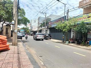 Bán nhà 1 trệt 2 lầu mặt tiền bạch đằng vị trí đẹp giá tốt