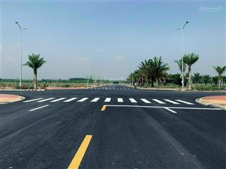 Ngộp cần bán lô đất 100m2, mặt tiền đường nguyễn ái quốc rộng 100m, đường chính vào sân bay quốc tế