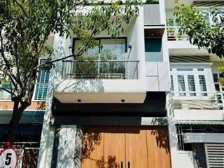 Bán nhà mặt tiền nguyễn thị minh khai p8