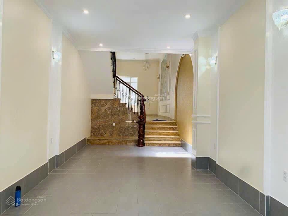 Bán nhà đường cô bắc, 1 triệt 3 lầu. diện tích 73m2, hẻm rộng, khu dân trí cao