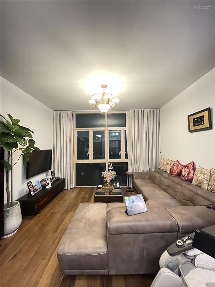 Cty kashome  chuyên bán the vista  căn hộ 3pn view sông rất đẹp  sổ hồng sẵn