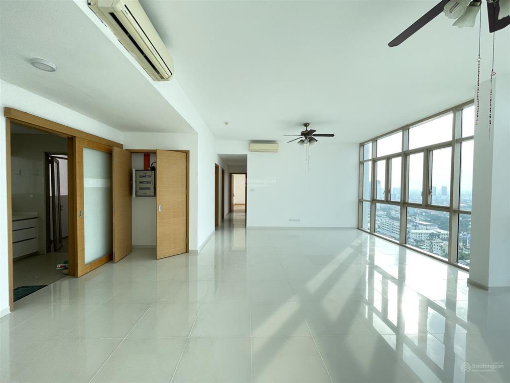 Cty kashome  chuyên bán the vista  4pn lầu cao view sông  căn hiếm có