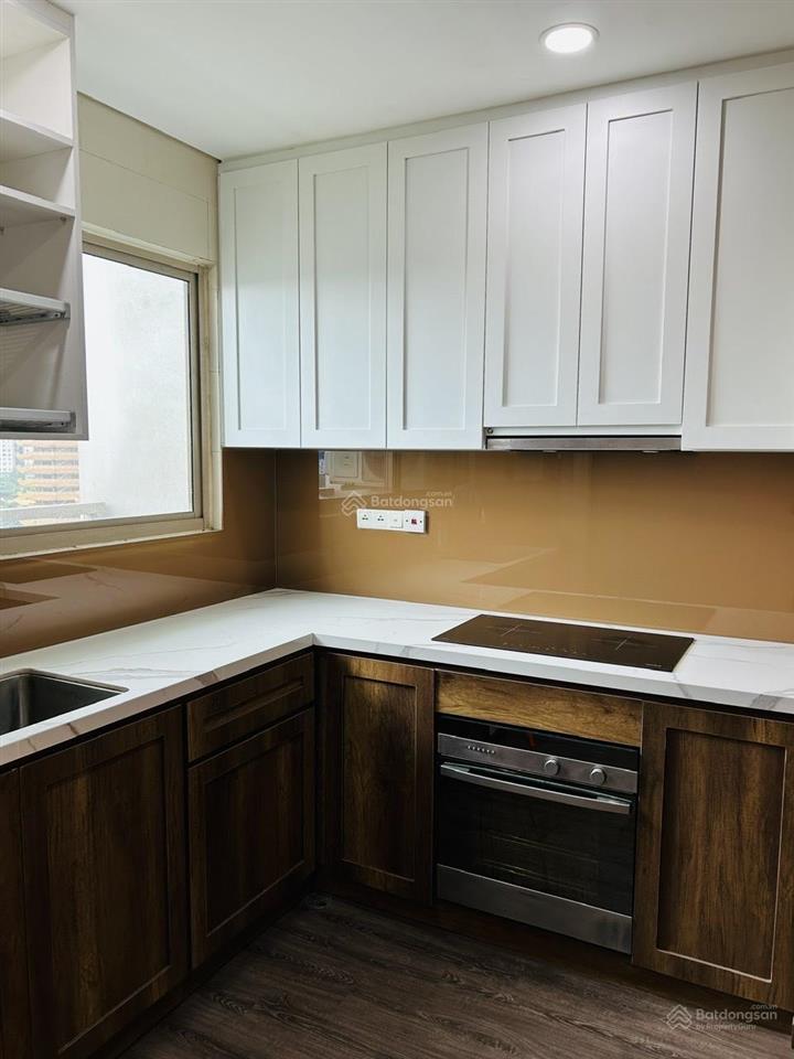 Cty kashome  chuyên bán the vista  chỉ 9ty mà nhà đẹp view đẹp thoáng