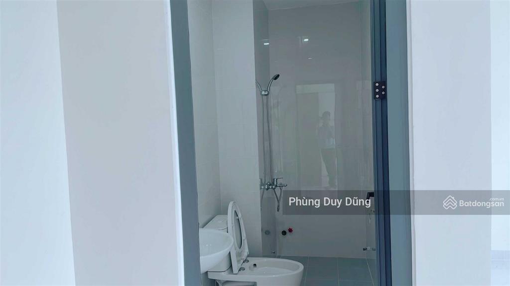 Cho thuê phòng kdc intresco 13e  phong phú  gần đh văn hiến  đh kinh tế