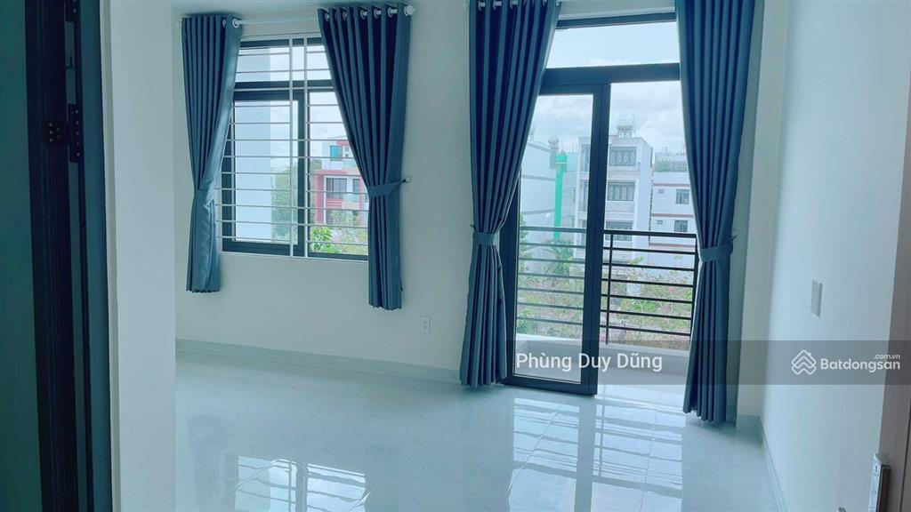 Cho thuê phòng kdc intresco 13e  phong phú  gần đh văn hiến  đh kinh tế