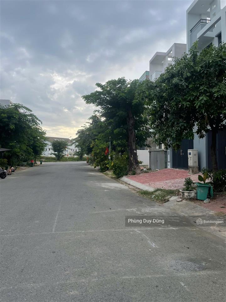 Bán lô đất đường số 6 rộng 20m kdc 13e intresco giá siêu hấp dẫn đầu tư  0909 342 *** dũng