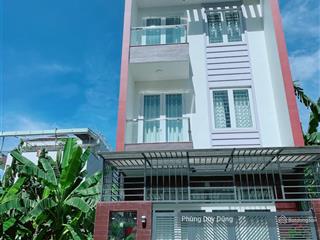 Cho thuê nhà phố nguyên căn khu dân cư 13e intresco có ntdd giá 15tr/tháng