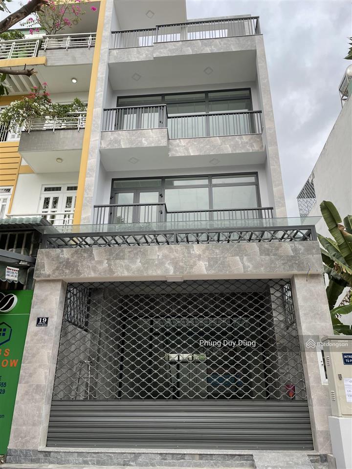 Bán căn nhà phố kdc 13e intresco phong phú đối diện công viên giá rẻ