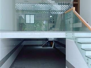 Bán căn nhà phố có hầm duy nhất tại dự án kdc 13e intresco phong phú