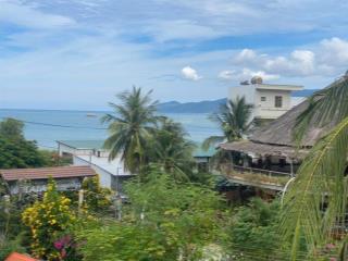 Biệt thự view biển ngay gần bãi tắm hòn chồng, tp nha trang