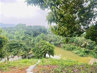 Bán 2000m2 mặt hồ tại cố đụng tại hoà lạc giá rẻ nhất khu vực làm nghỉ dưỡng siêu đẹp