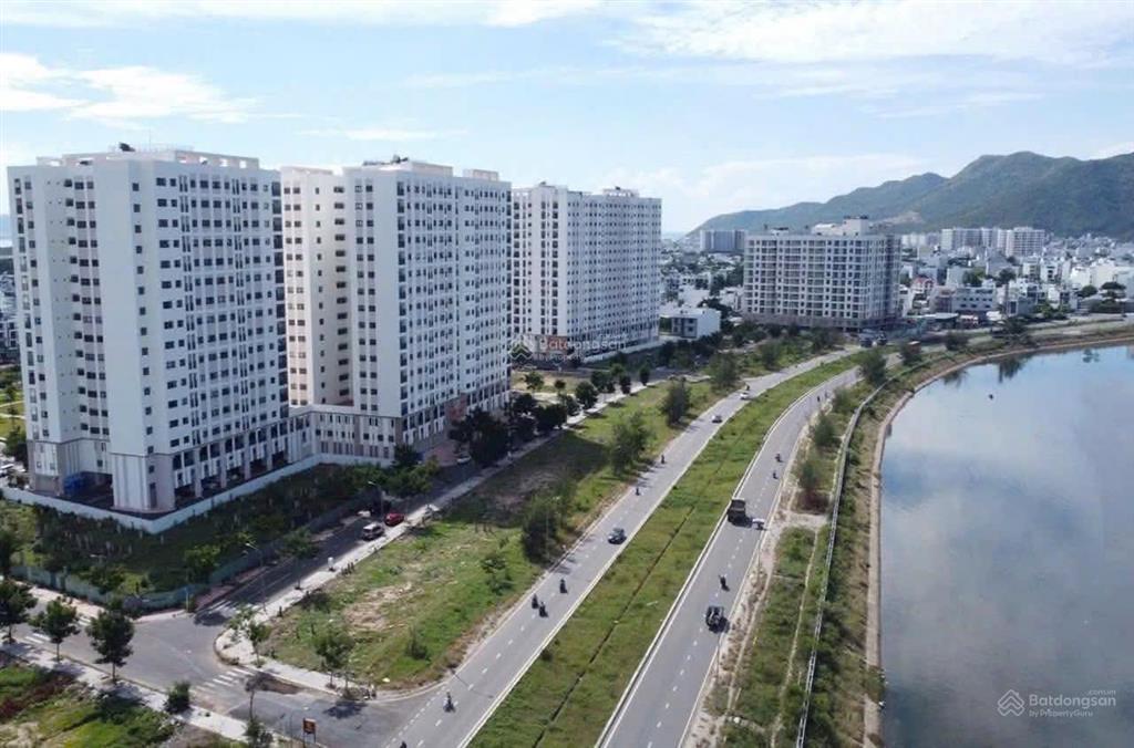 1 căn số 10 duy nhất ban công đông nam 3pn 2wc bán nhanh 3tỷ400tr.  0901 920 *** (lv chính chủ)