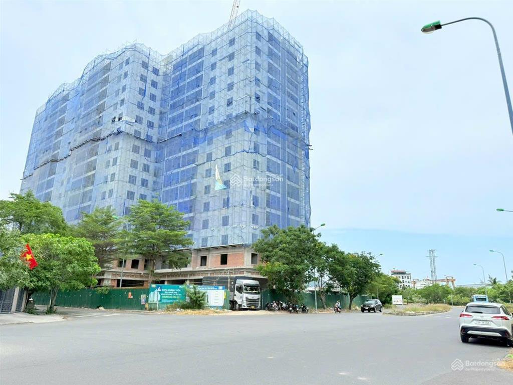 1 căn số 10 duy nhất ban công đông nam 3pn 2wc bán nhanh 3tỷ400tr.  0901 920 *** (lv chính chủ)