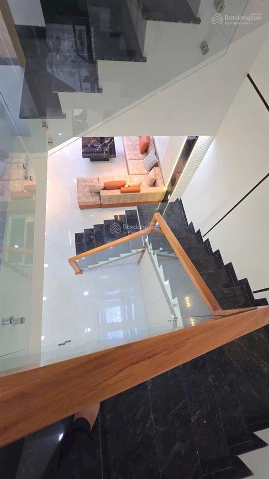 Nhà 3 tầng full nội thất mới đẹp gần ngã tư gói 3 mỹ gia bán nhanh 8650 ( rẻ nhất thị trường gói 3