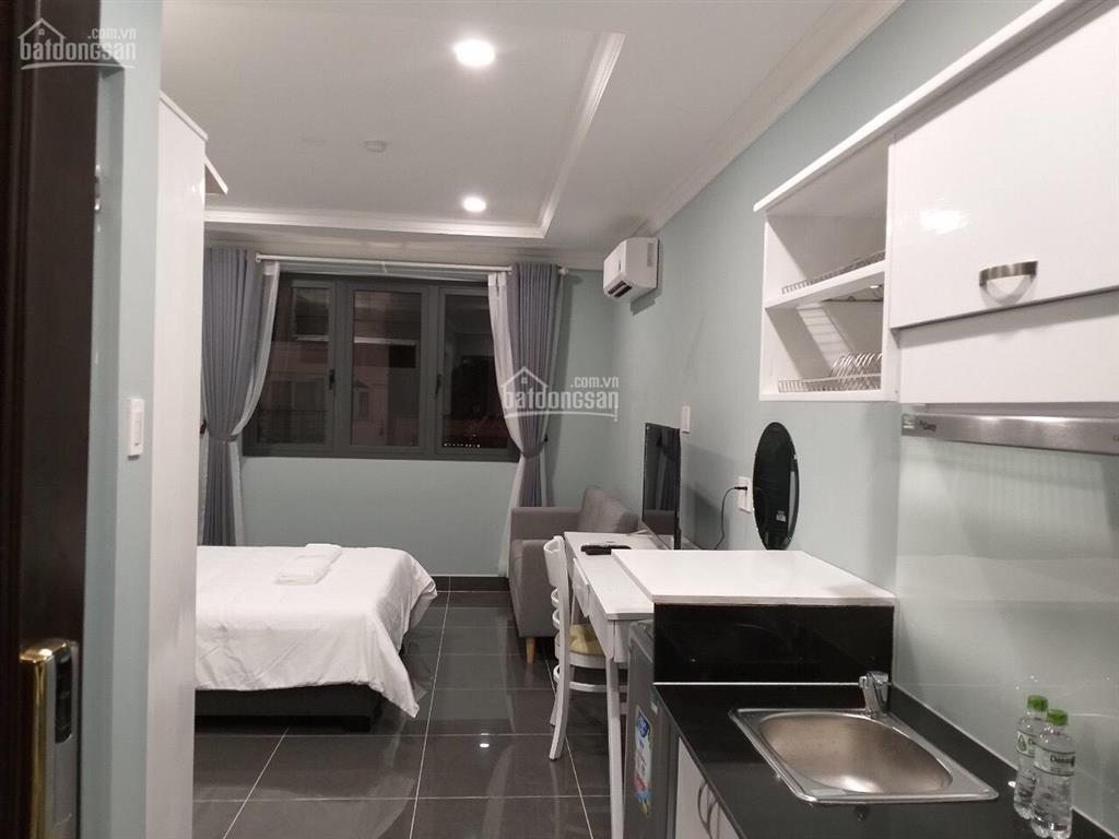 Bán khách sạn góc 2 mặt tiền đường lớn hưng gia hưng phước phú mỹ hưng ngay cổng sky garden 88 tỷ