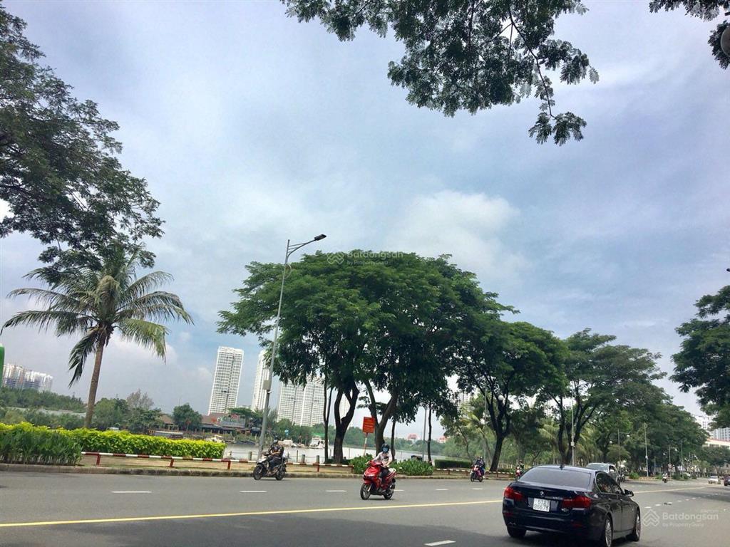 Biệt thự liên kế trung tâm phú mỹ hưng, diện tích 7x18m sổ hồng, bán giá 24,7 tỷ bao sang tên