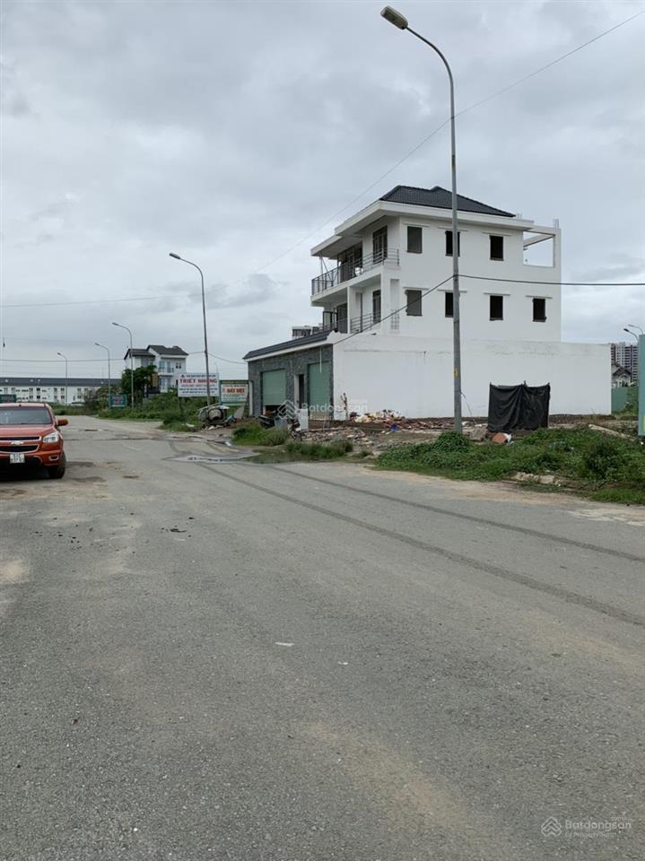 Bán gấp nền biệt thự 384m2 kdc phú nhuận phước long b tp. thủ đức 75 triệu/m2