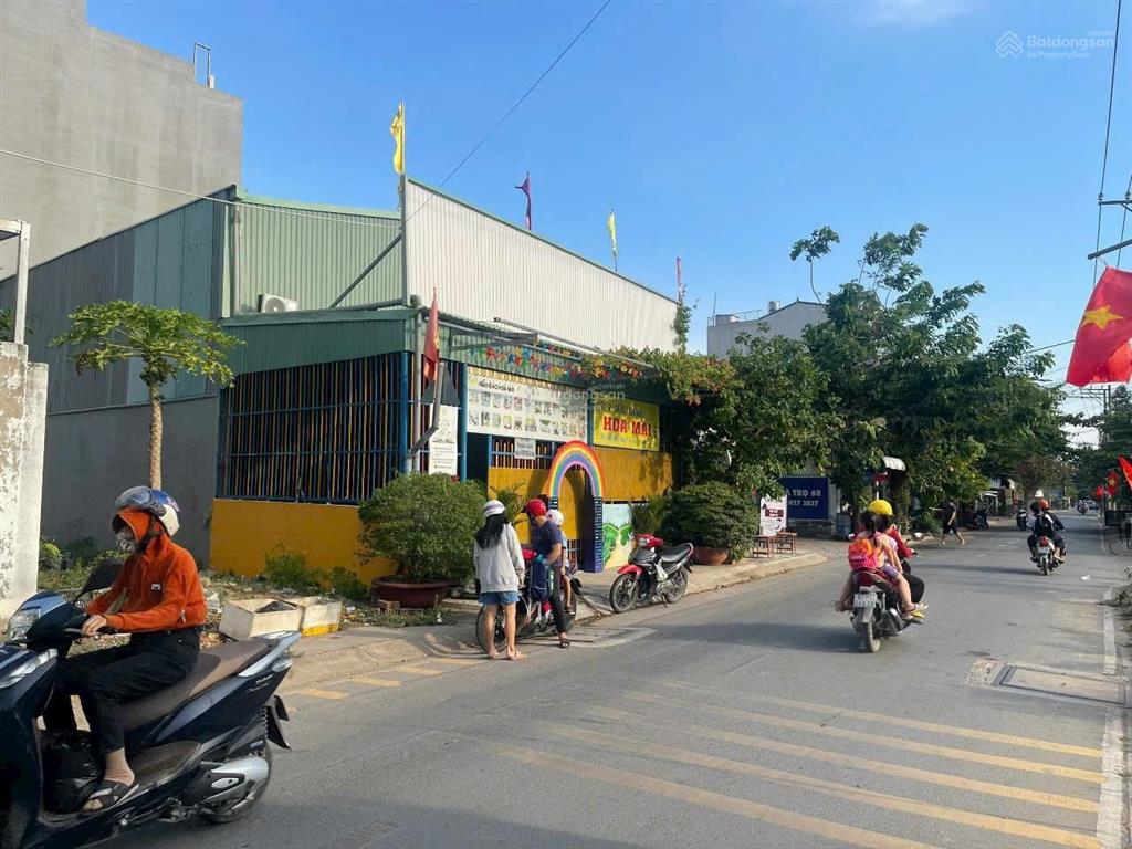 Bán gấp lô đất 8x13m đường quang trung sát trường hoa lư 8.1 tỷ