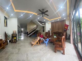 Cần bán nhà biệt thự 2 tầng đường bùi thiện ngộ, hòa xuân vị trí đẹp đoạn 300m