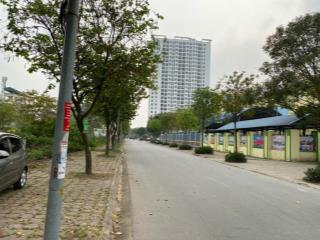 Bán phân lô tứ hiệp, lô đất mặt tiền rộng, trục đường thẳng, kd tốt. dt 148 m2 .  0949 627 ***