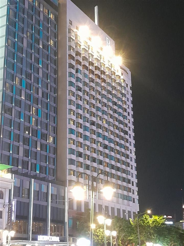 Bán nhà mặt tiền cách mạng tháng tám, quận 10, 40x50m, giá 350 tỷ tl.  0931 775 ***